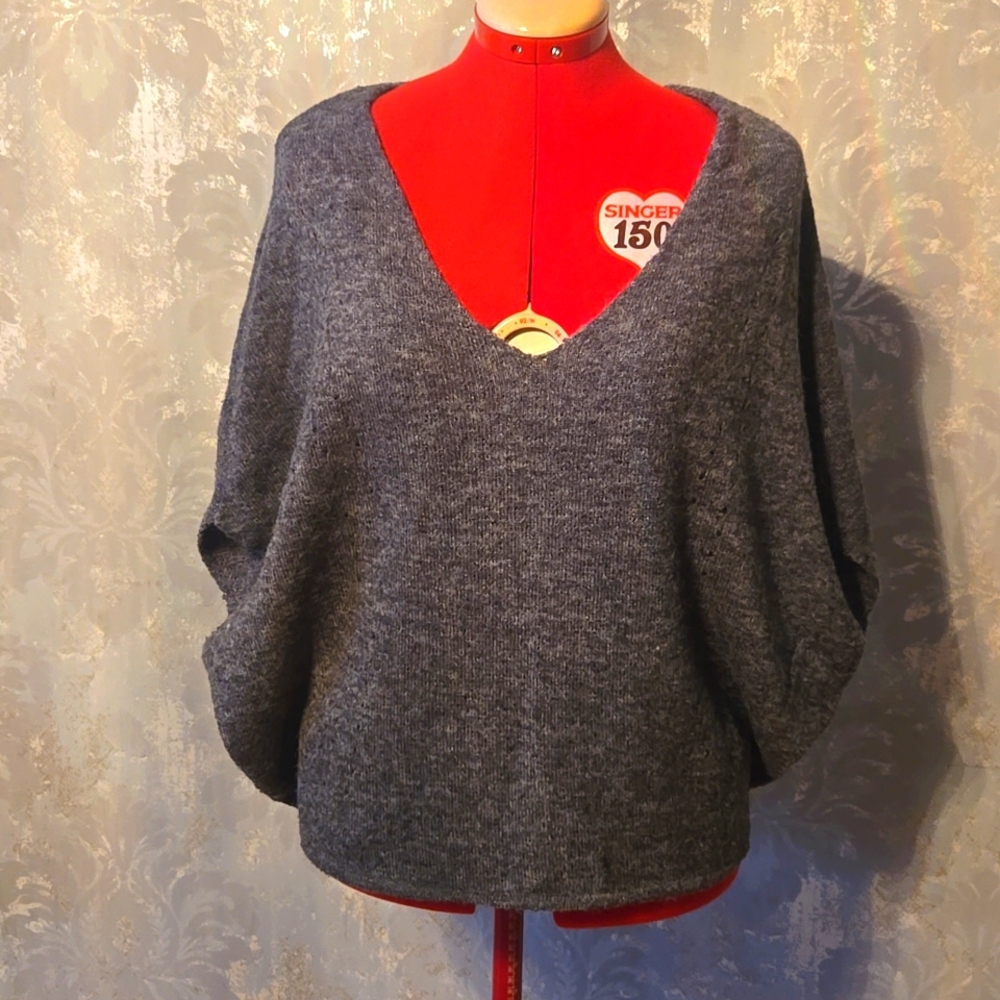 Oversized Fit Gray Knit Top